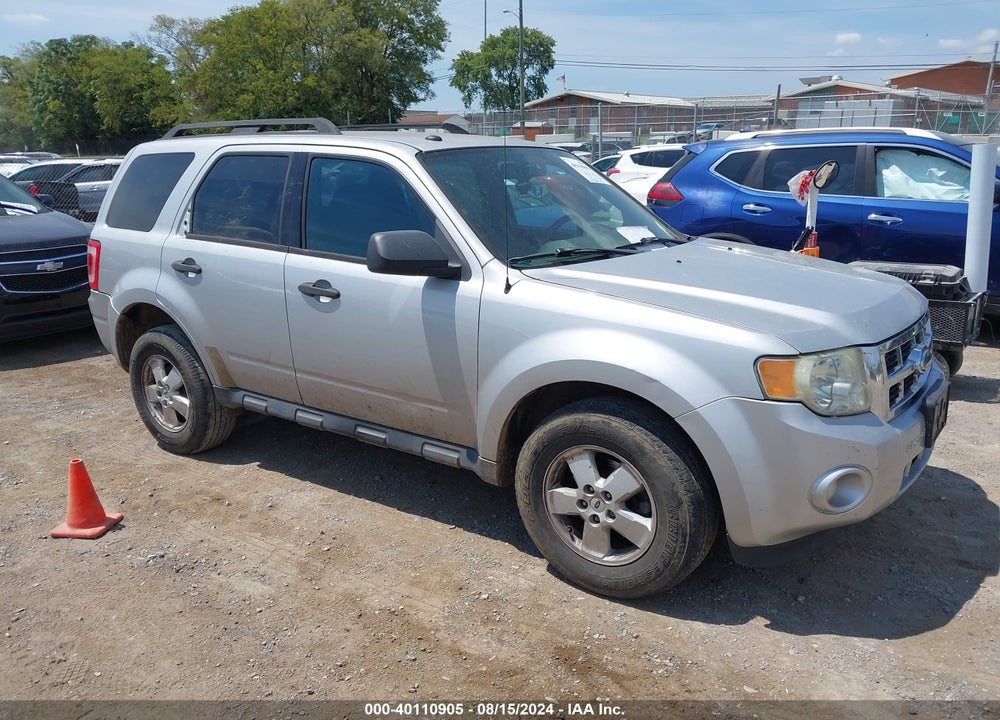 2009 FORD ESCAPE XLT VIN: 1FMCU03G29KA95104