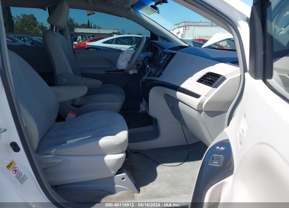 2012 TOYOTA SIENNA VIN: 5TDZK3DC3CS179904