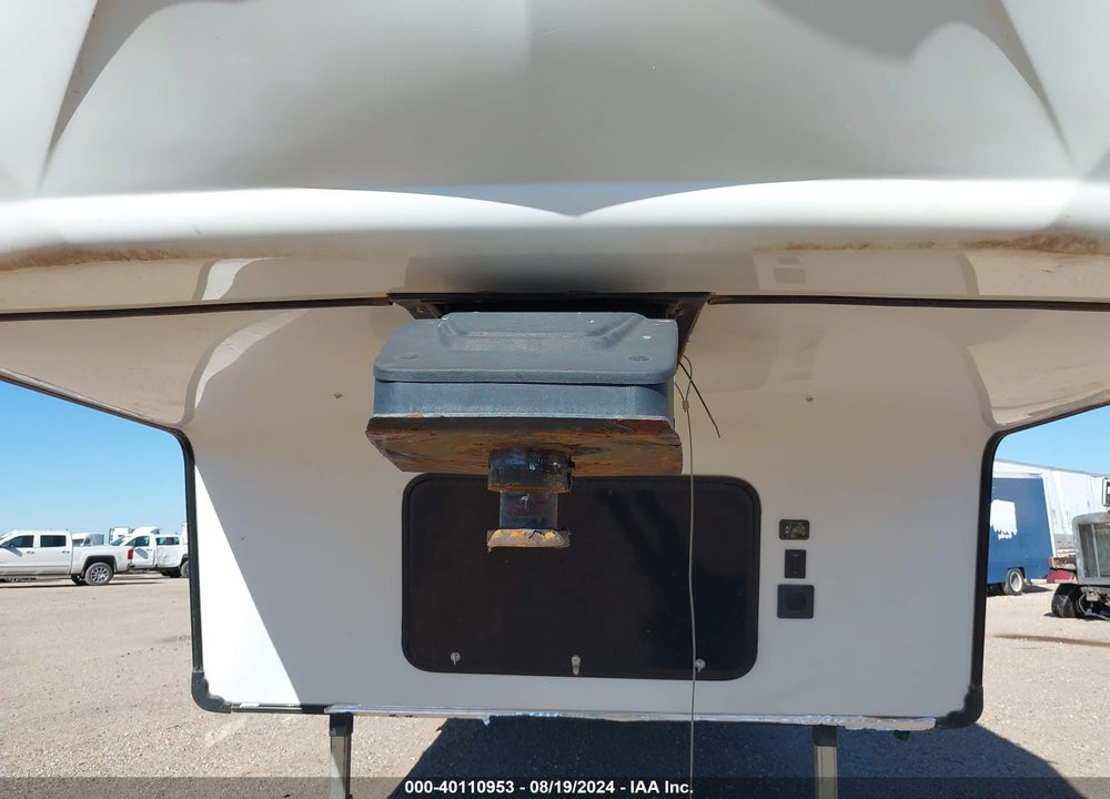 2018 FOREST RIVER CHEROKEE 42' 5TH WHEEL VIN: 5ZT3CKWB7J2701941