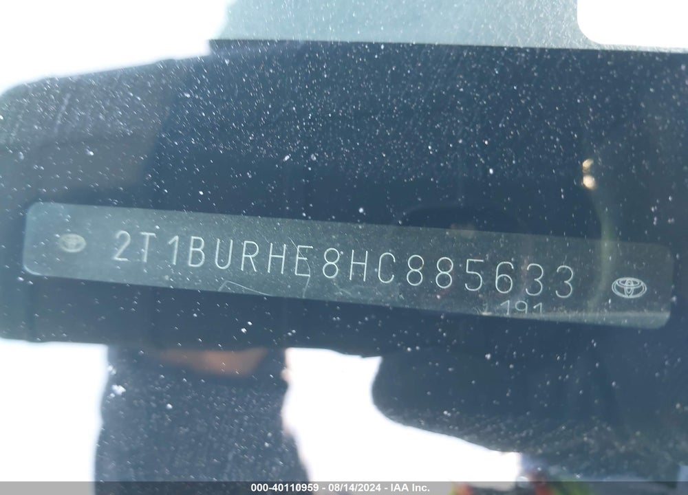 2017 TOYOTA COROLLA SE VIN: 2T1BURHE8HC885633