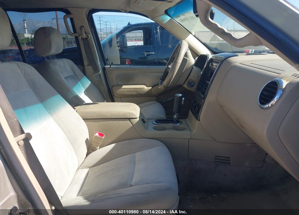 2006 FORD EXPLORER XLT VIN: 1FMEU63E16UB60499