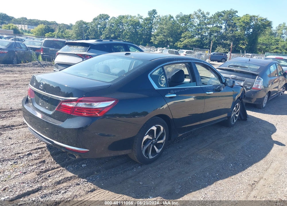 2017 HONDA ACCORD EX VIN: 1HGCR2F70HA212522