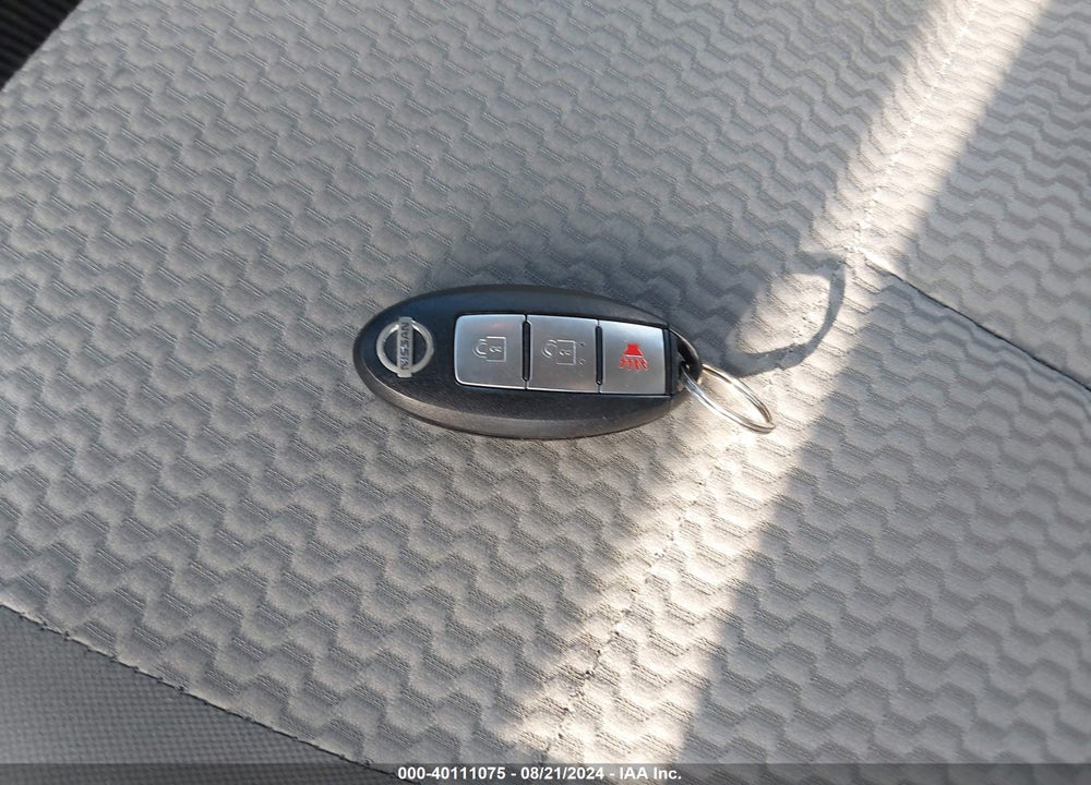 2014 NISSAN VERSA NOTE SV VIN: 3N1CE2CP1EL370812