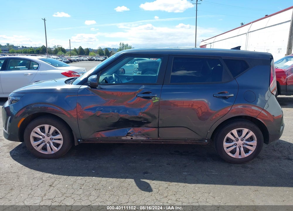 2023 KIA SOUL VIN: KNDJ23AU0P7889370