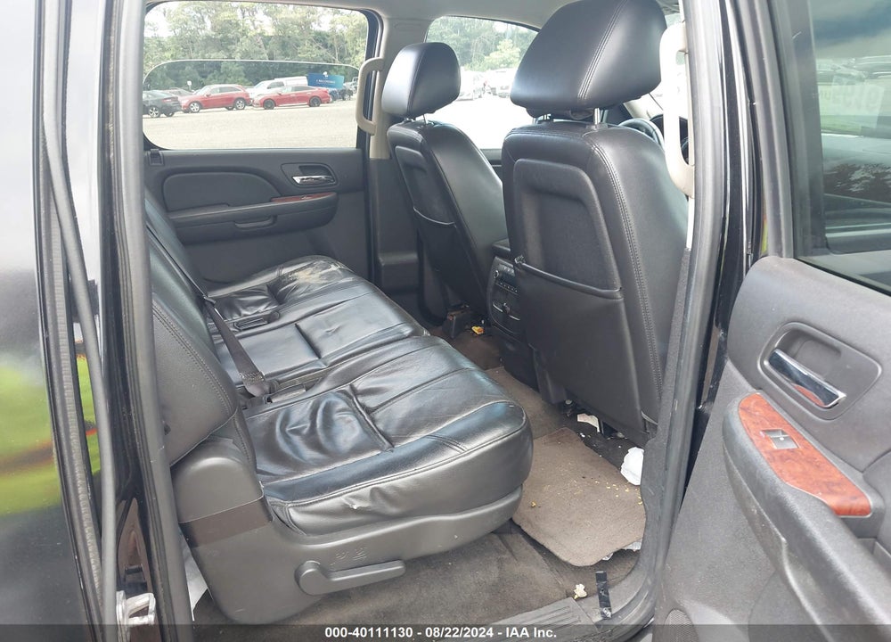 2013 CHEVROLET SUBURBAN 1500 LT VIN: 1GNSKJE71DR344167