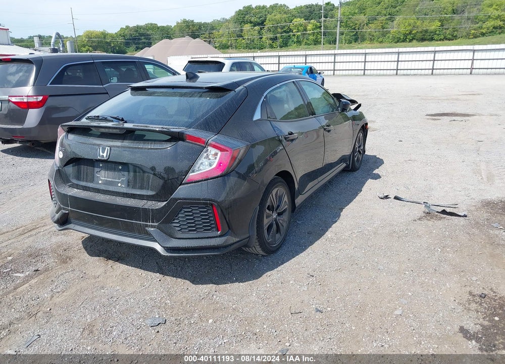 2018 HONDA CIVIC EX VIN: SHHFK7H52JU209108