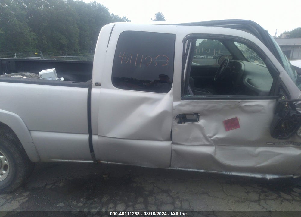 2005 CHEVROLET SILVERADO 2500HD LT VIN: 1GCHK29U35E154730