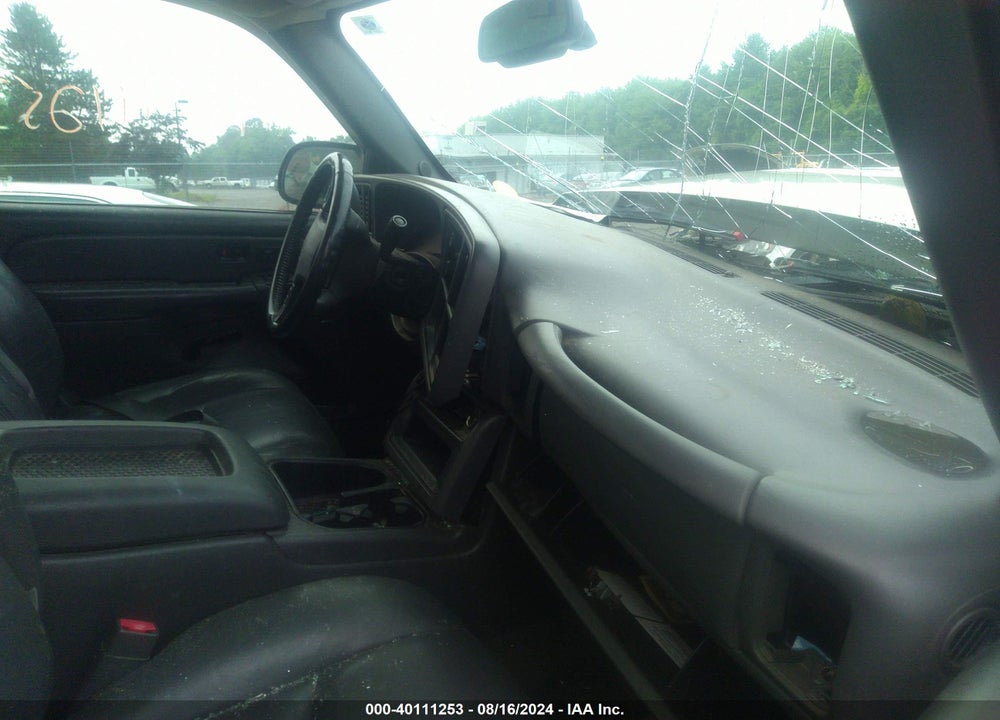 2005 CHEVROLET SILVERADO 2500HD LT VIN: 1GCHK29U35E154730
