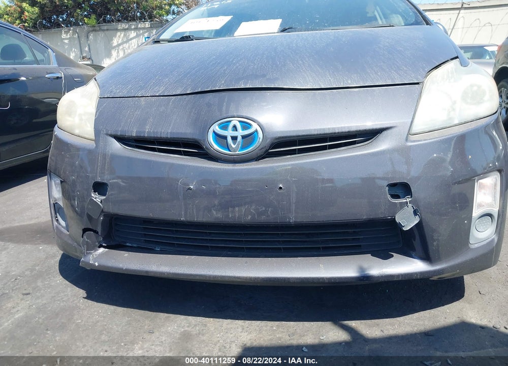 2011 TOYOTA PRIUS TWO VIN: JTDKN3DU3B1366783
