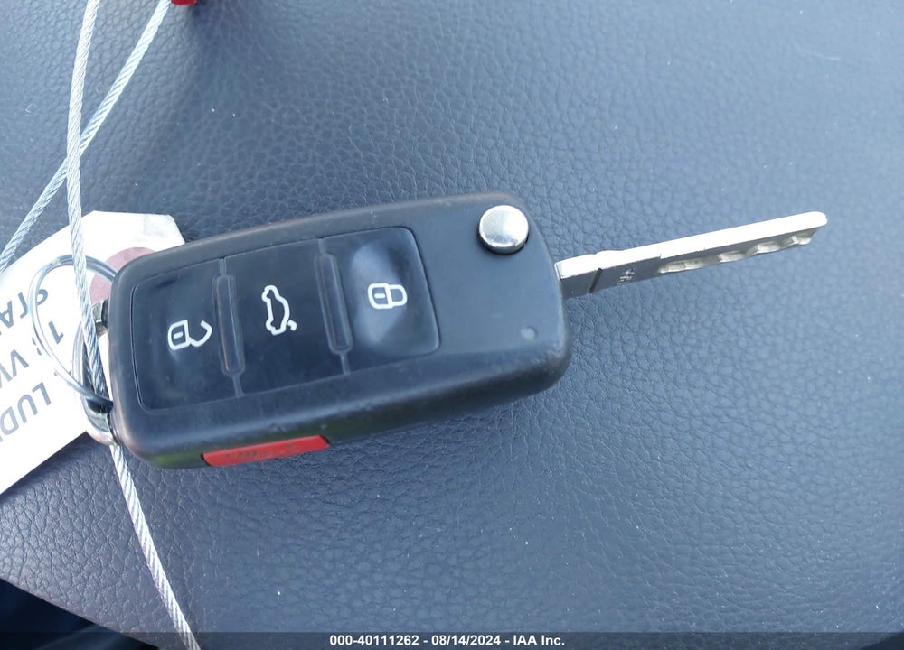 2013 VOLKSWAGEN GTI 4-DOOR VIN: WVWGD7AJ7DW060489