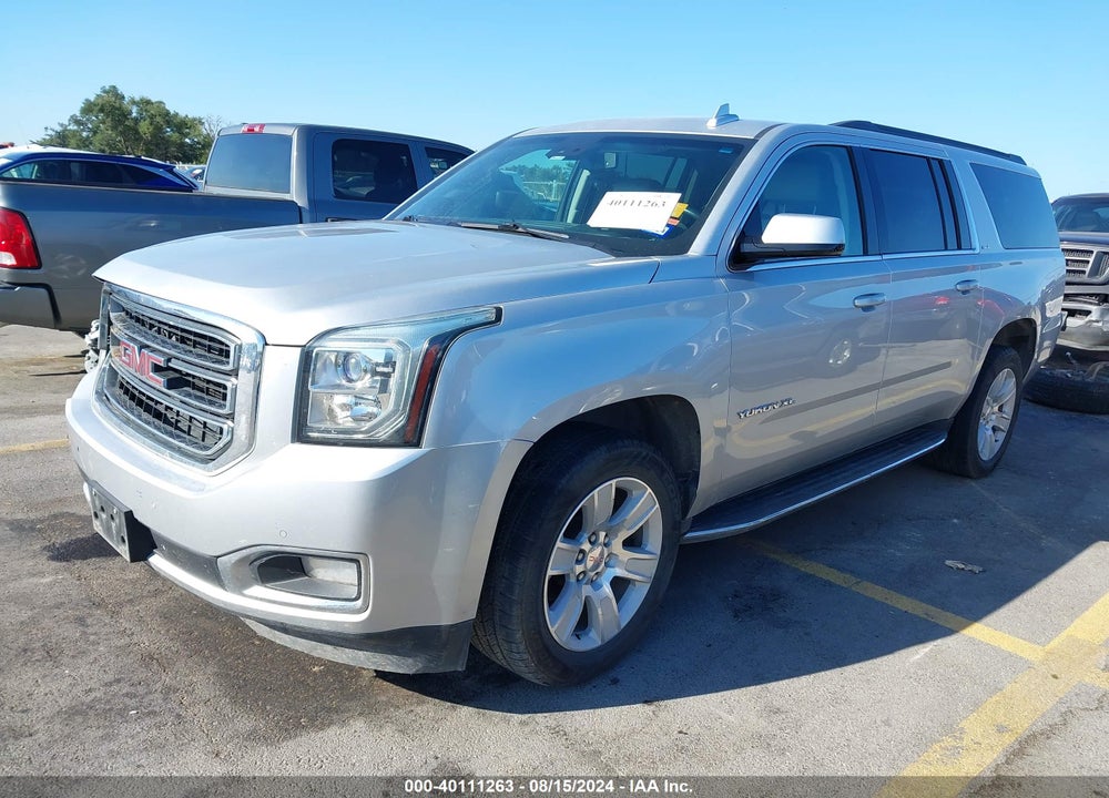 2016 GMC YUKON XL SLE VIN: 1GKS2FKC4GR267651