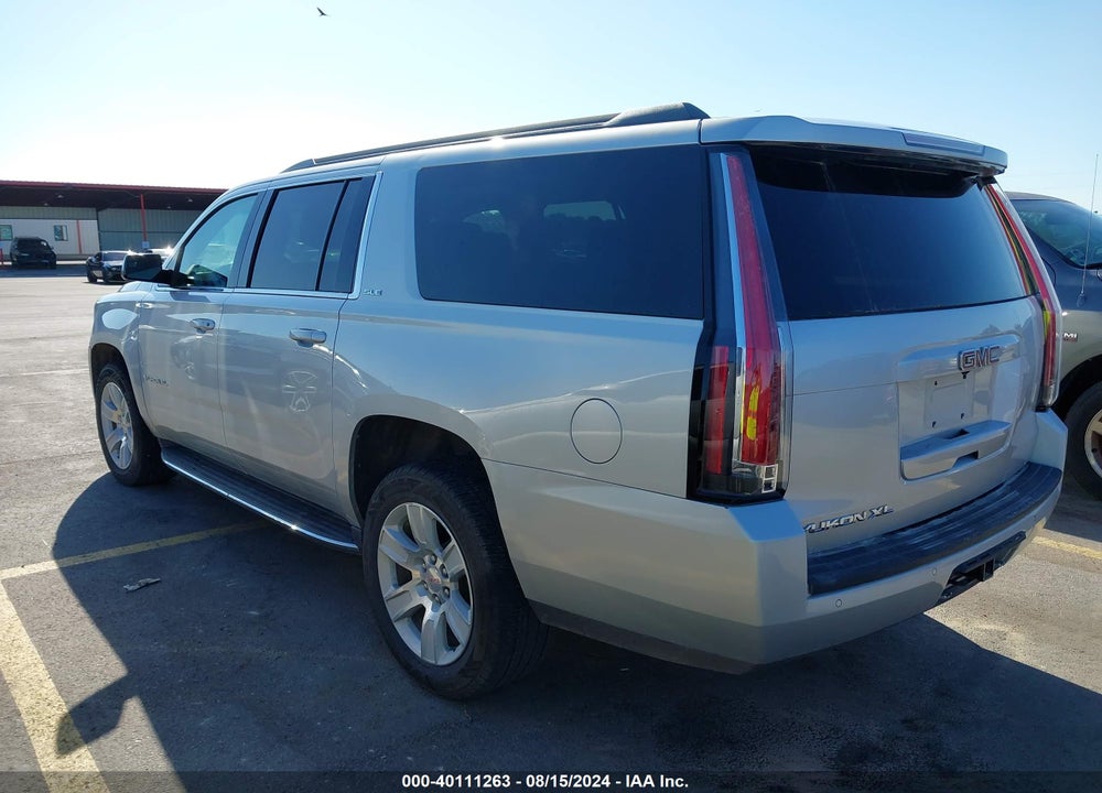 2016 GMC YUKON XL SLE VIN: 1GKS2FKC4GR267651