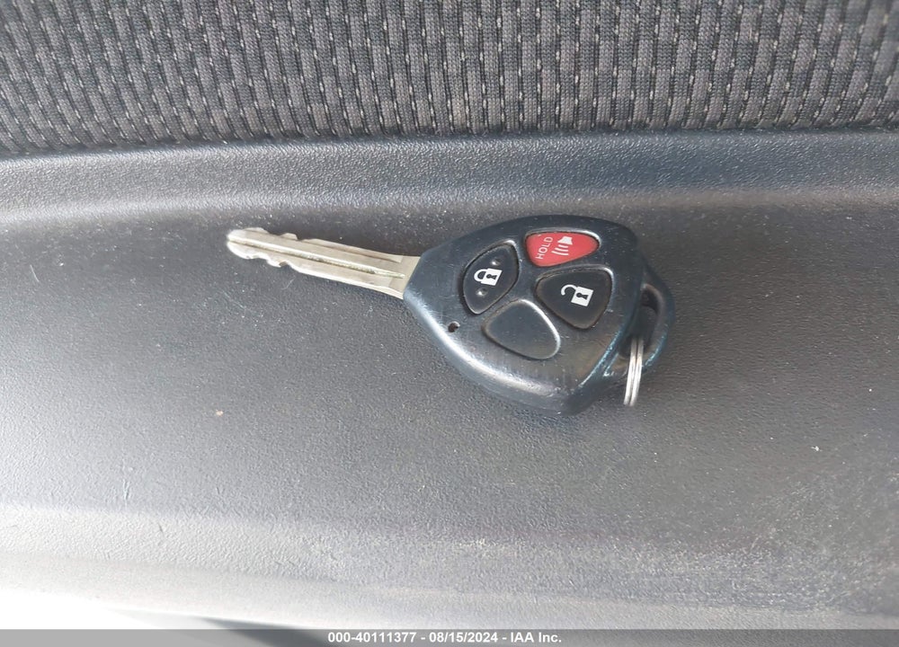 2008 SCION XB VIN: JTLKE50E881014337