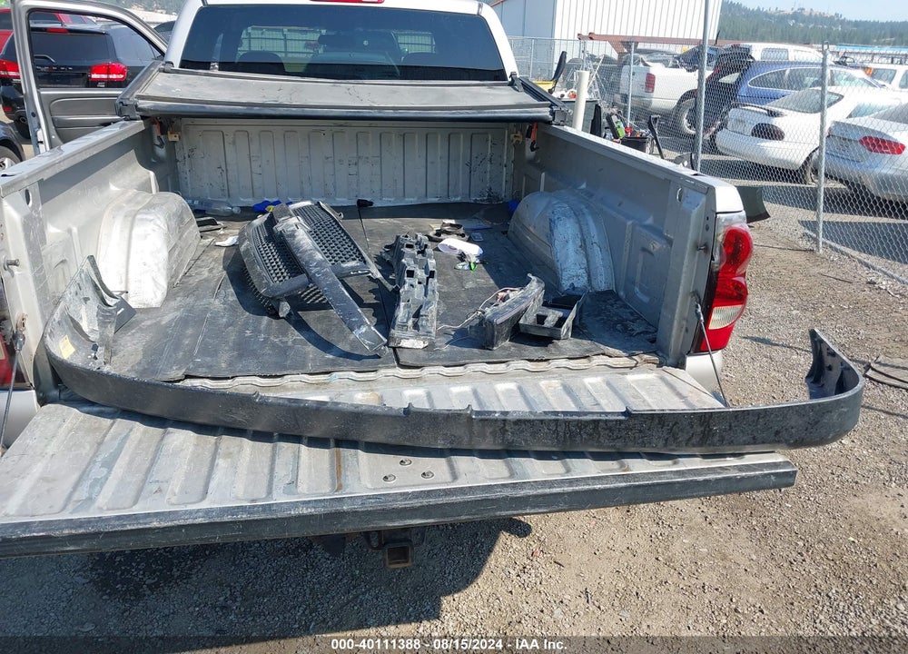 2004 CHEVROLET SILVERADO 2500HD VIN: 1GCHK29UX4E307540