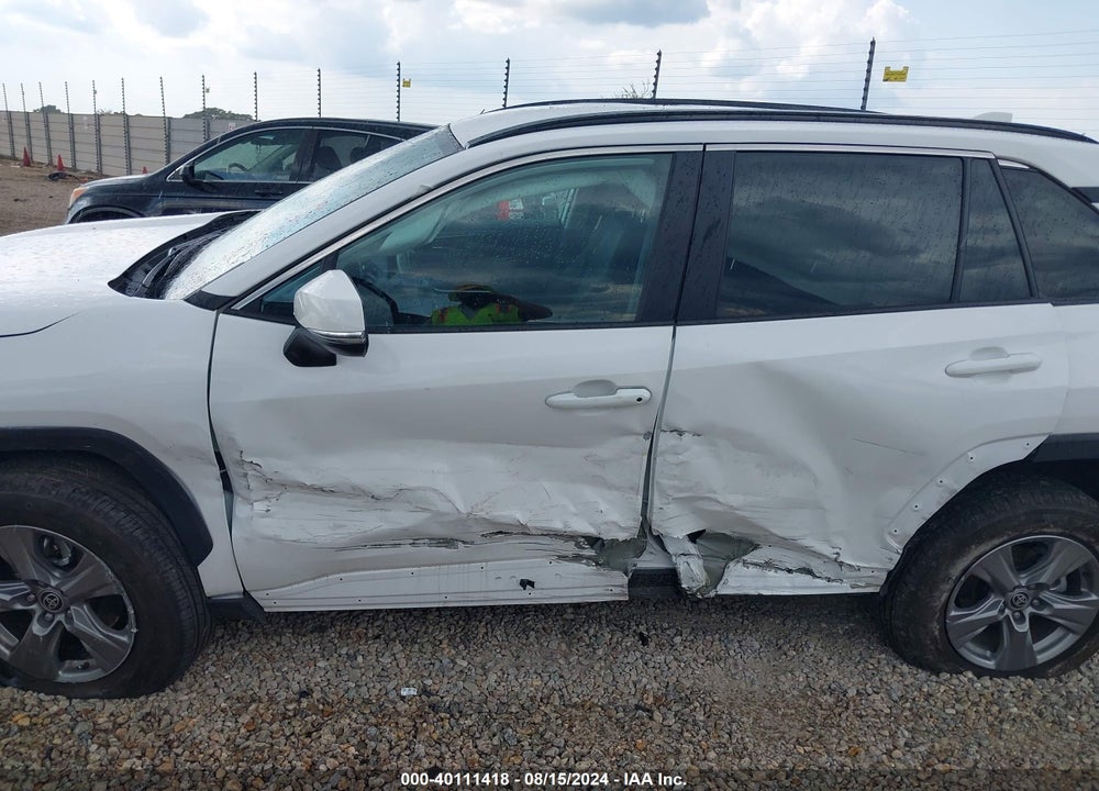 2024 TOYOTA RAV4 VIN: 2T3W1RFV5RW324388