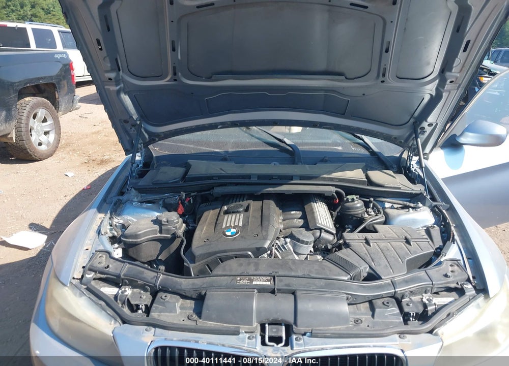 2011 BMW 328I VIN: WBAPH7G52BNM56814