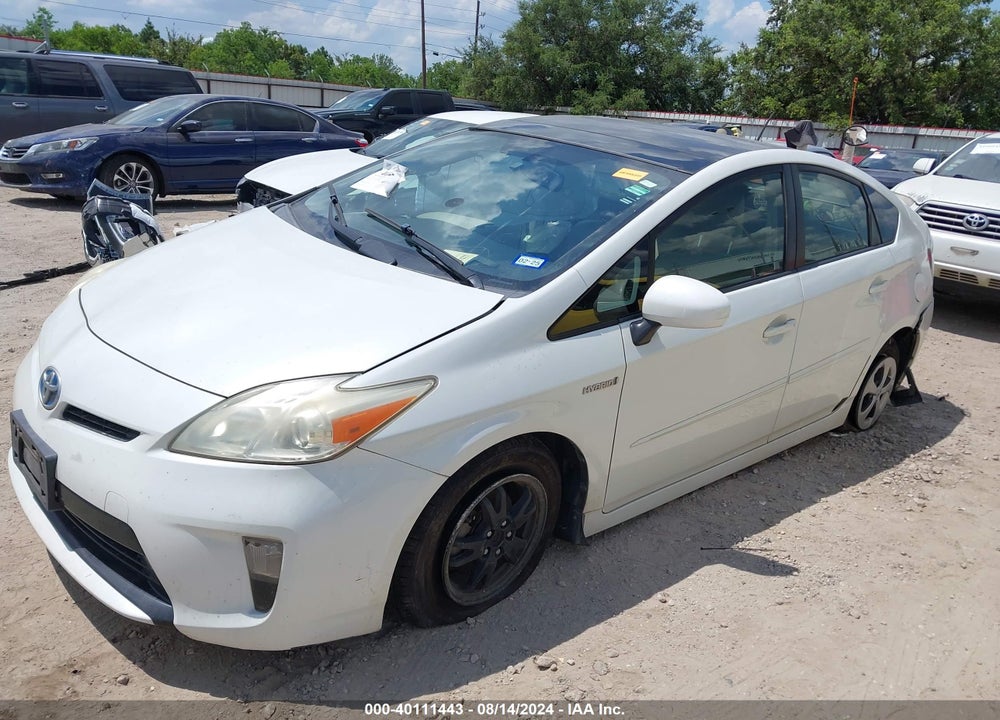 2014 TOYOTA PRIUS FOUR VIN: JTDKN3DU2E1743589