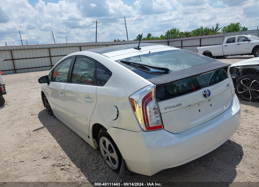 2014 TOYOTA PRIUS FOUR VIN: JTDKN3DU2E1743589