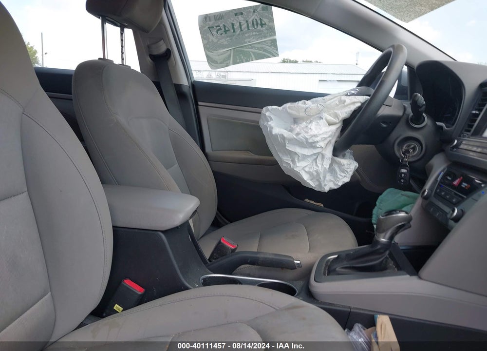 2018 HYUNDAI ELANTRA SEL VIN: KMHD84LF0JU534834