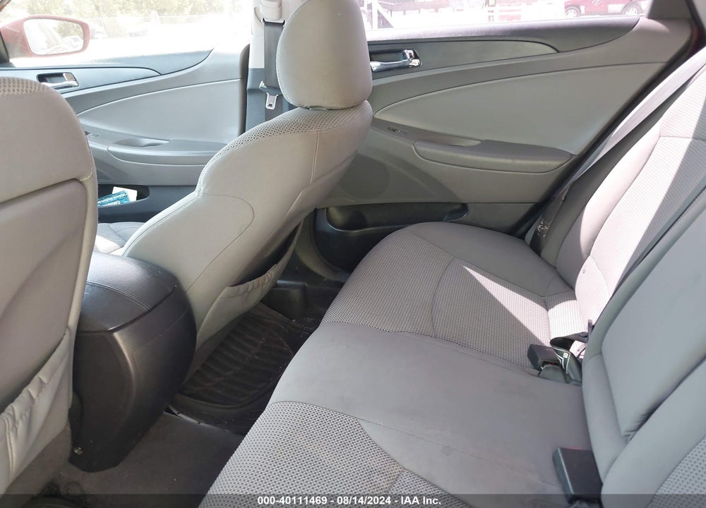2014 HYUNDAI SONATA GLS VIN: 5NPEB4ACXEH928845