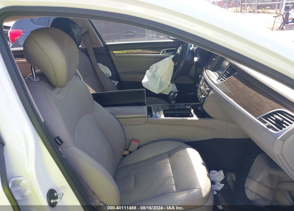 2016 HYUNDAI GENESIS 3.8 VIN: KMHGN4JE4GU139502