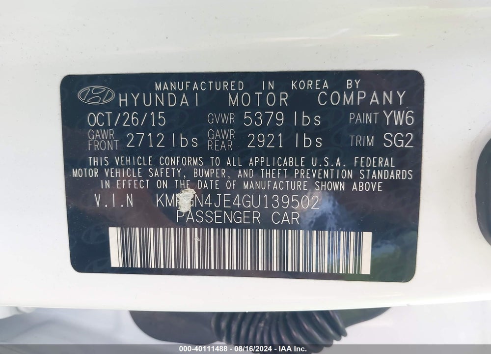 2016 HYUNDAI GENESIS 3.8 VIN: KMHGN4JE4GU139502