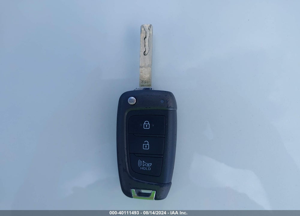 2020 HYUNDAI VENUE SEL VIN: KMHRC8A37LU019319