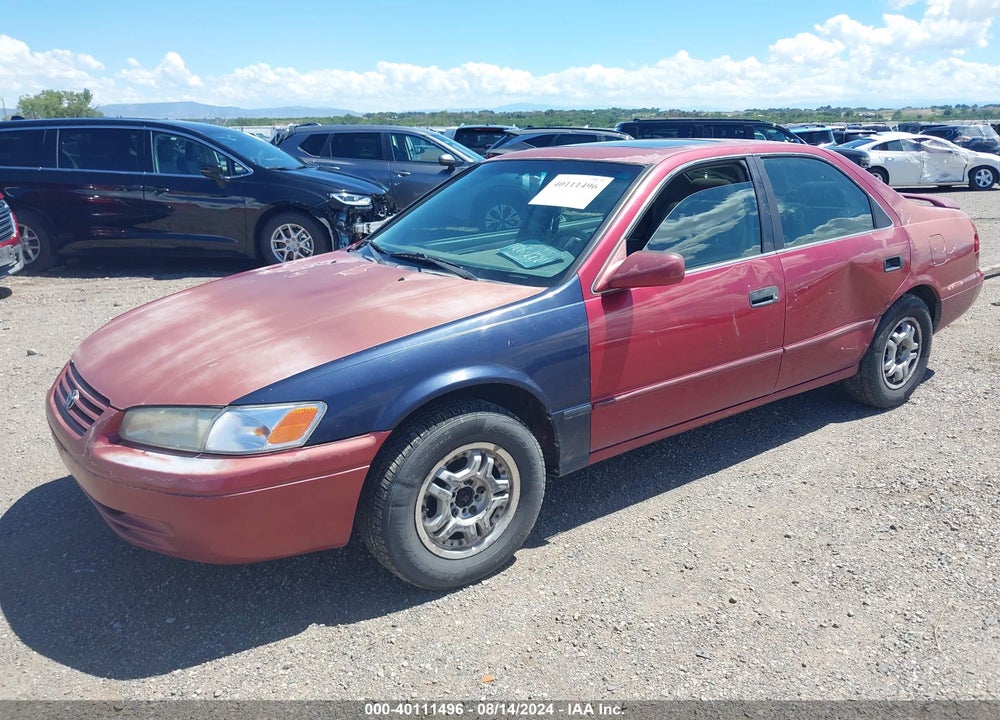 1998 TOYOTA CAMRY LE VIN: 4T1BG22K0WU365161