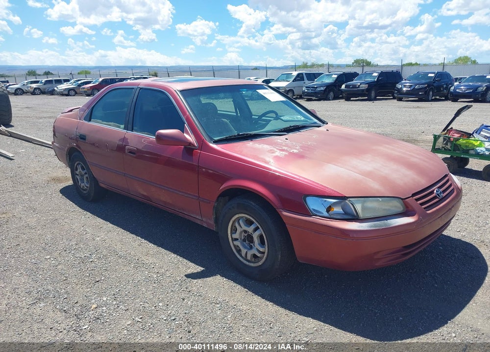 1998 TOYOTA CAMRY LE VIN: 4T1BG22K0WU365161