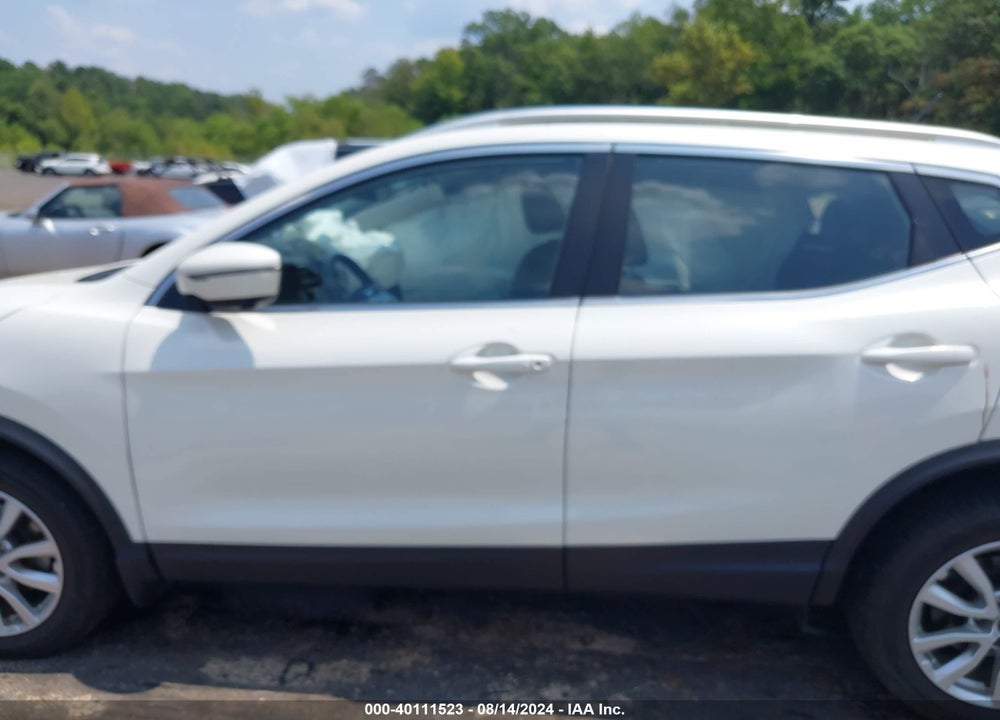 2022 NISSAN ROGUE SPORT VIN: JN1BJ1BW7NW487217