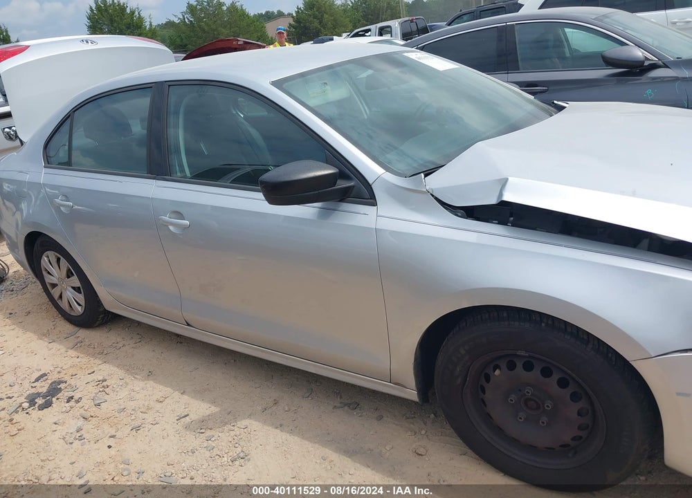 2014 VOLKSWAGEN JETTA 2.0L S VIN: 3VW2K7AJ0EM213017