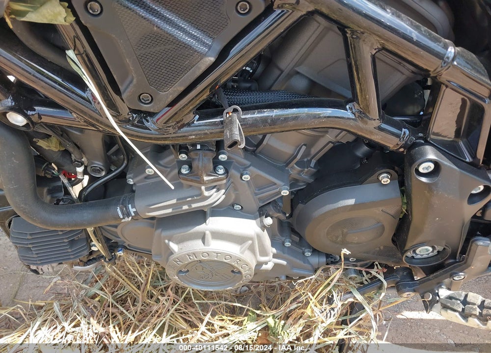 2023 INDIAN MOTORCYCLE CO. FTR VIN: 56KRZA225P3013816