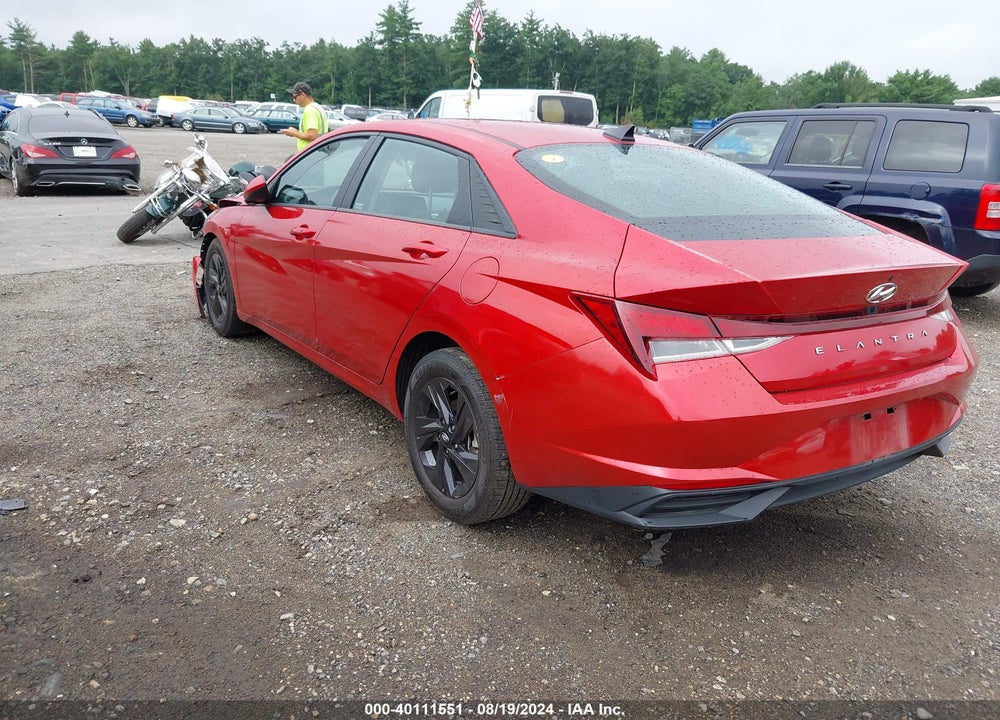 2021 HYUNDAI ELANTRA SEL VIN: 5NPLM4AG3MH044670