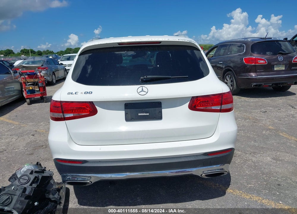 2017 MERCEDES-BENZ GLC 300 VIN: WDC0G4JB8HF152839