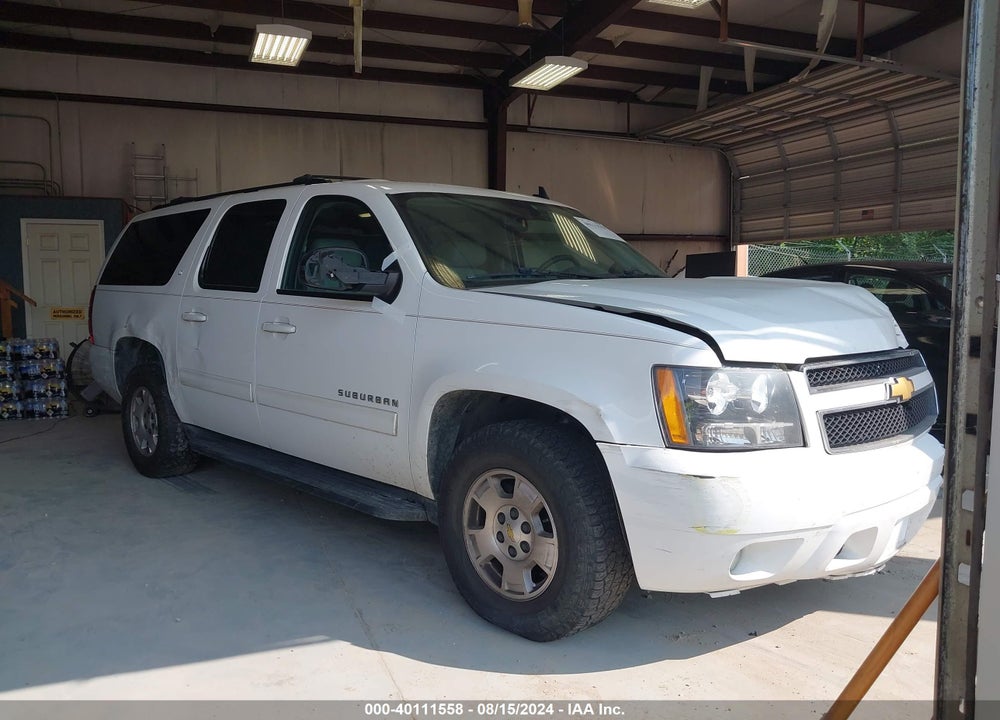 2014 CHEVROLET SUBURBAN 1500 LT VIN: 1GNSCJE01ER107485