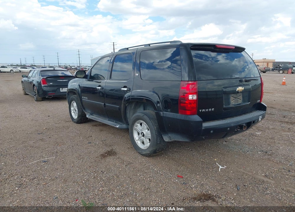 2007 CHEVROLET TAHOE LT VIN: 1GNFK13027R359160