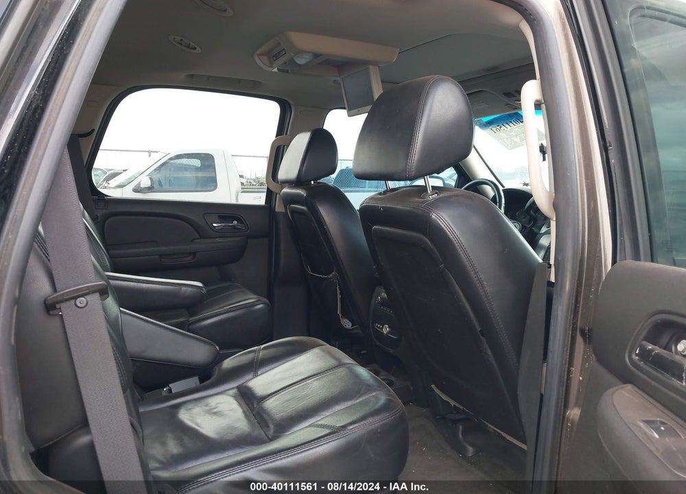 2007 CHEVROLET TAHOE LT VIN: 1GNFK13027R359160
