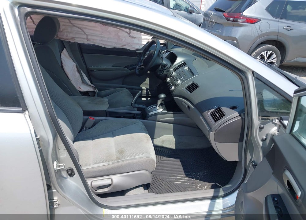 2011 HONDA CIVIC LX VIN: 2HGFA1F52BH304057