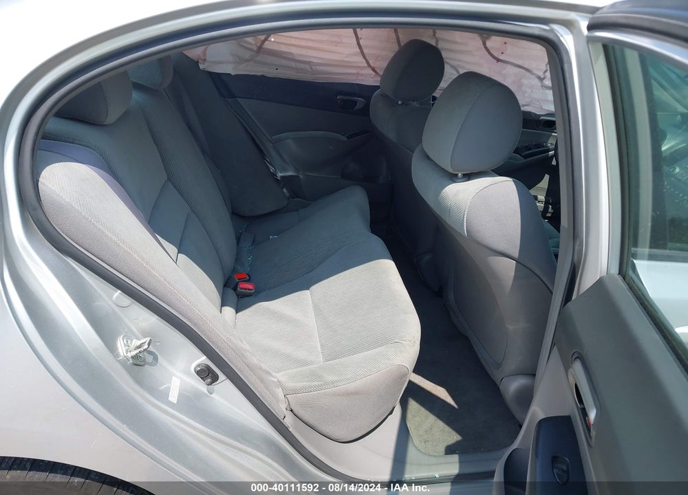 2011 HONDA CIVIC LX VIN: 2HGFA1F52BH304057
