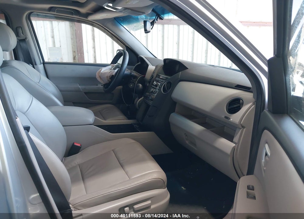 2014 HONDA PILOT EX-L VIN: 5FNYF3H56EB014528