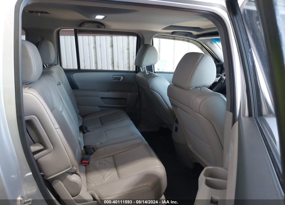 2014 HONDA PILOT EX-L VIN: 5FNYF3H56EB014528