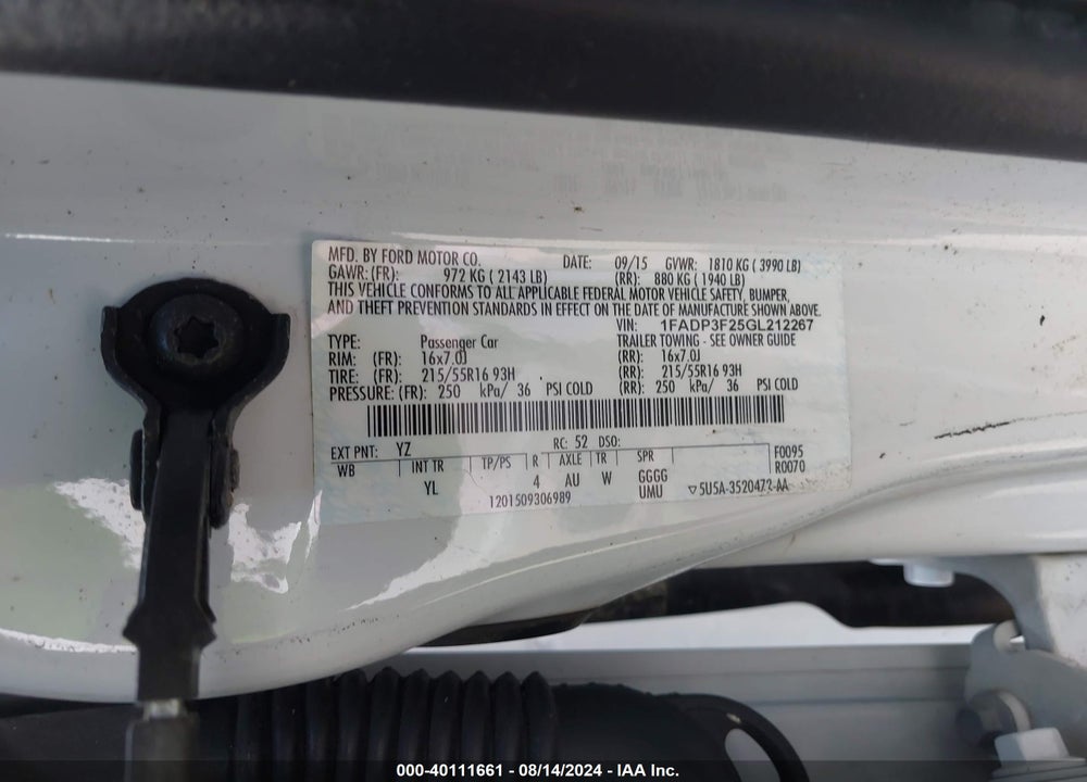 2016 FORD FOCUS SE VIN: 1FADP3F25GL212267