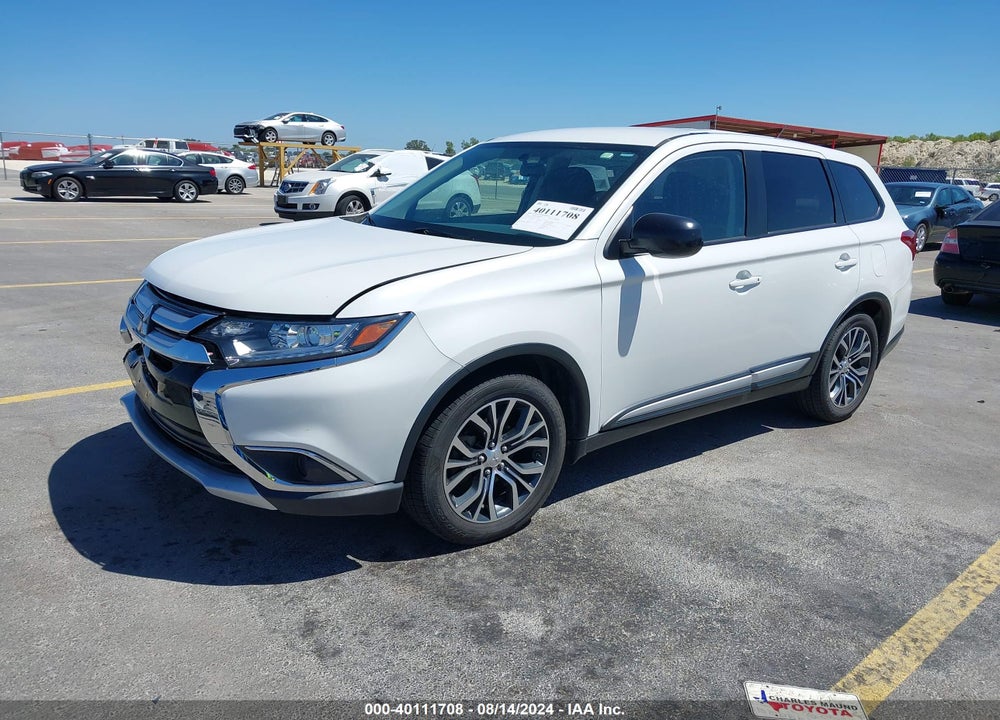 2016 MITSUBISHI OUTLANDER ES VIN: JA4AD2A37GZ012742
