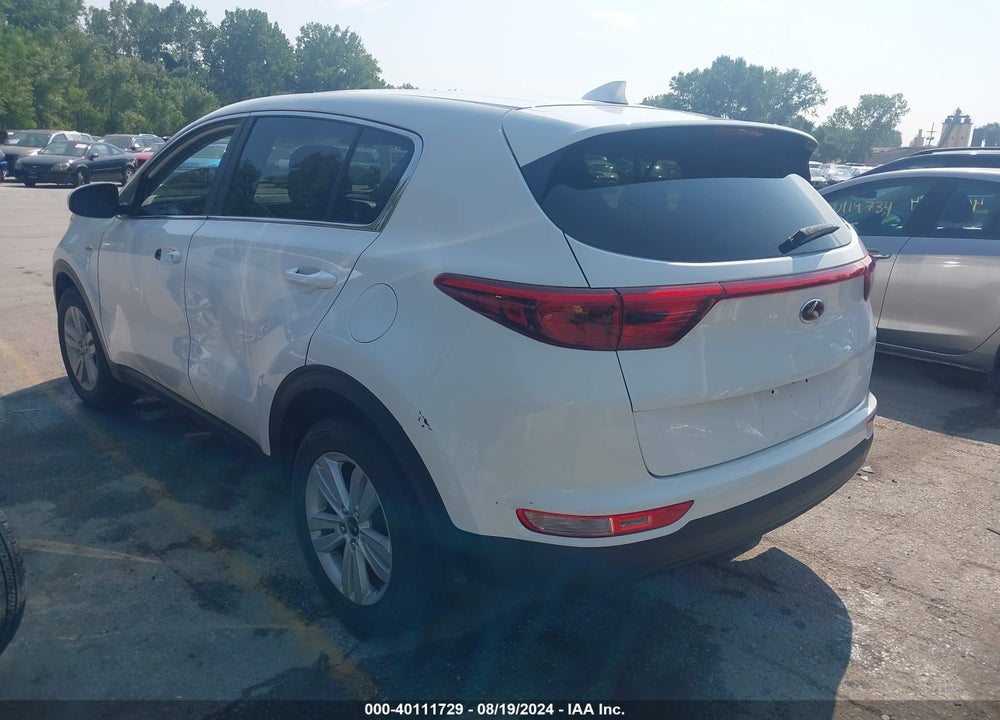 2017 KIA SPORTAGE LX VIN: KNDPMCAC7H7265739