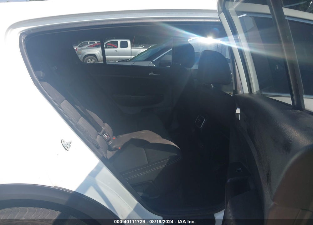 2017 KIA SPORTAGE LX VIN: KNDPMCAC7H7265739