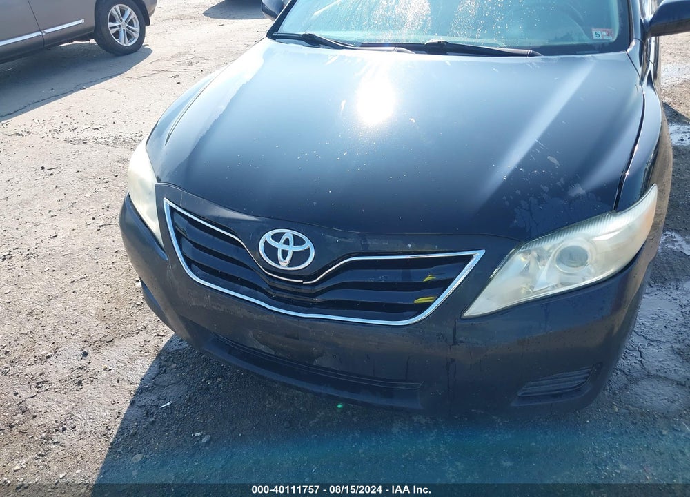 2011 TOYOTA CAMRY LE VIN: 4T1BF3EK6BU125370