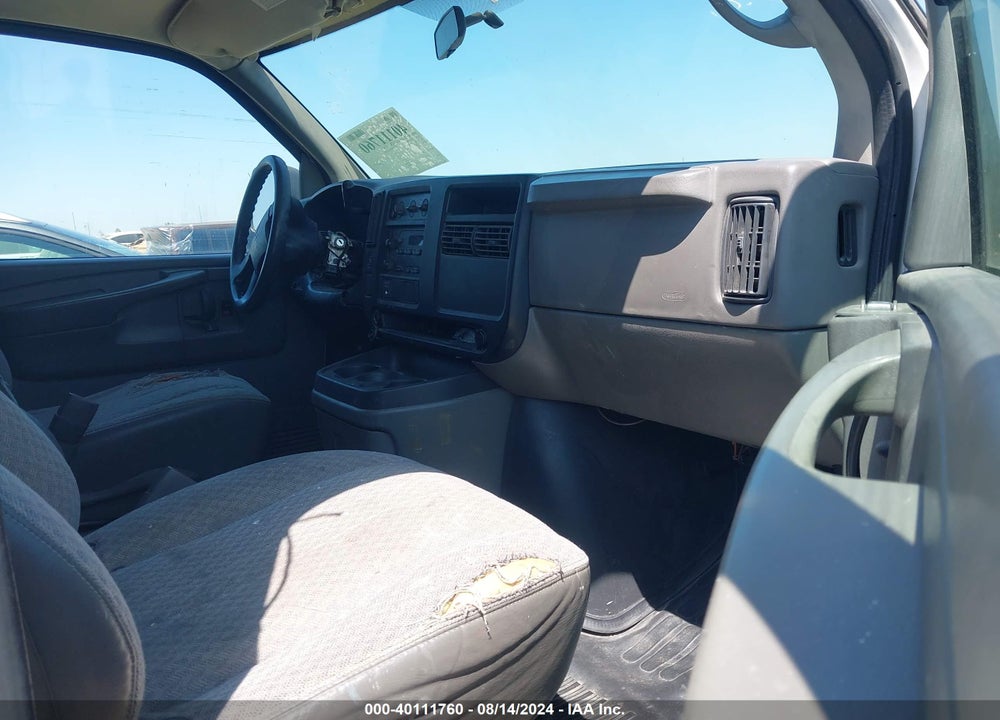 2006 CHEVROLET EXPRESS WORK VAN VIN: 1GCGG25V561157701