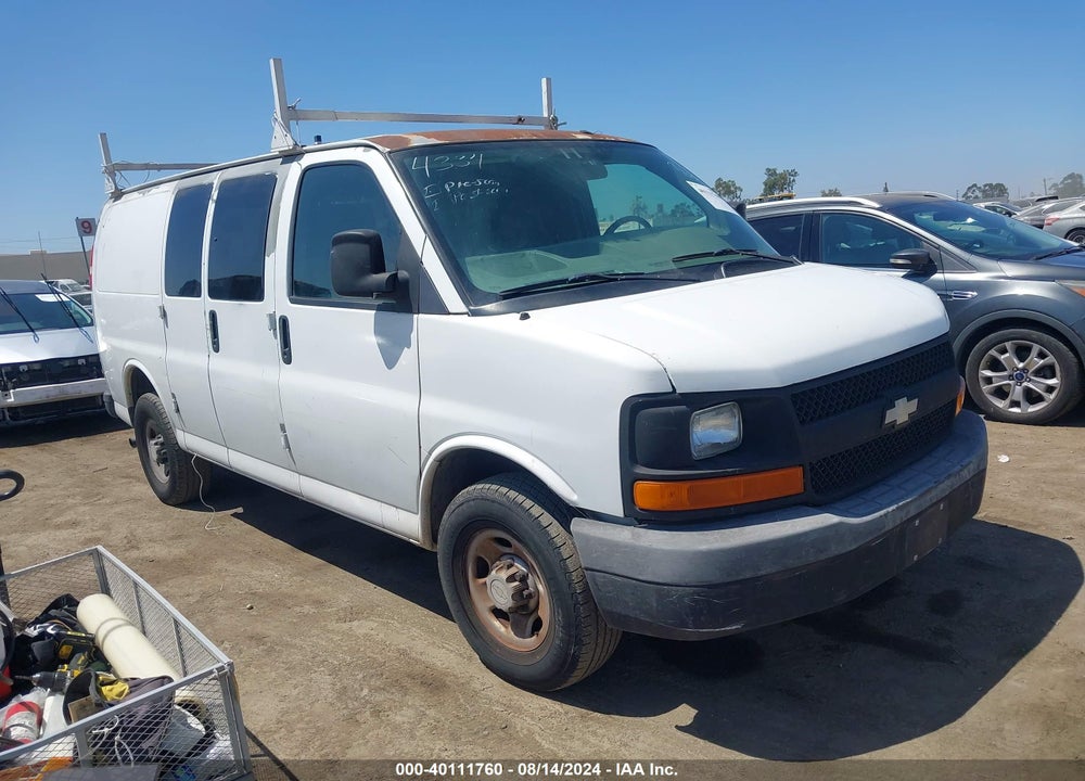 2006 CHEVROLET EXPRESS WORK VAN VIN: 1GCGG25V561157701