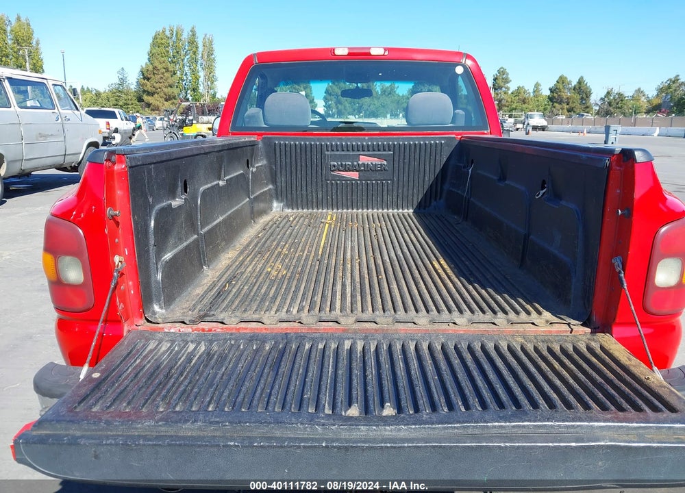 2000 GMC SIERRA 1500 SLE VIN: 1GTEC14T5YZ266371