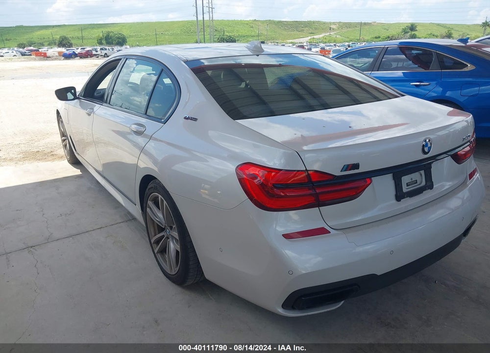 2017 BMW 740E XDRIVE IPERFORMANCE VIN: WBA7J2C57HG497658
